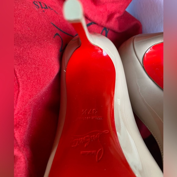 Pigalle Follies Louboutin Size 37.5 Nude Pointed High Heel Shoe With Box and Bag - Picture 10 of 14